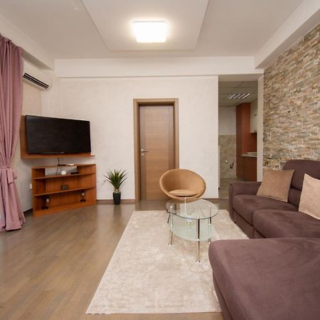 Maxim Compass Apartment 波德戈里察 外观 照片